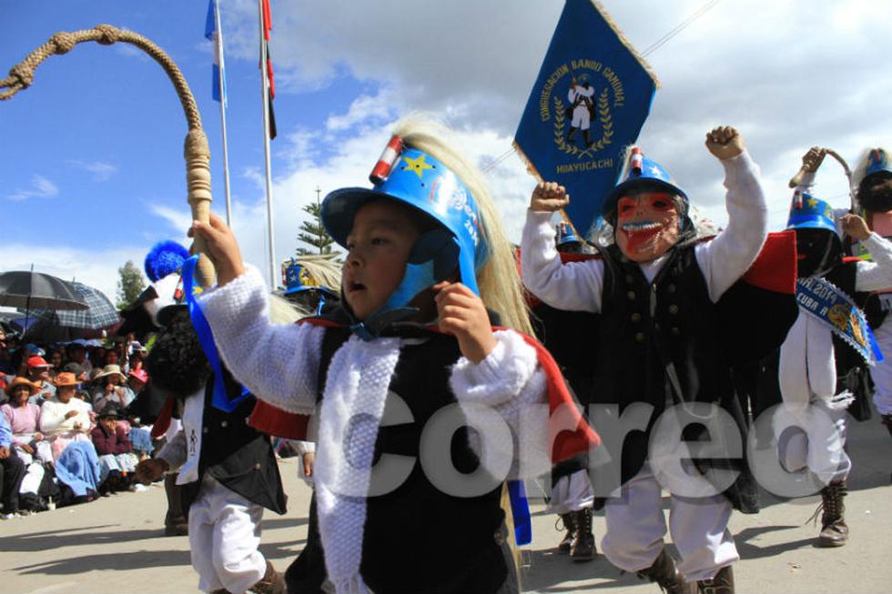Chinchilpos y gamonales celebran fallo de La Haya con desfile (FOTOS)