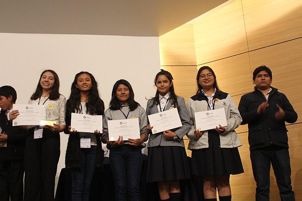 Colegios de Arequipa se lucieron en torneo de Robótica (FOTOS)