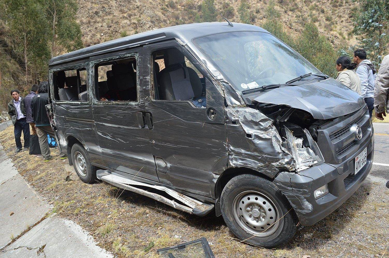 Integrantes de grupo musical ven pasar la muerte en la vía Los Libertadores