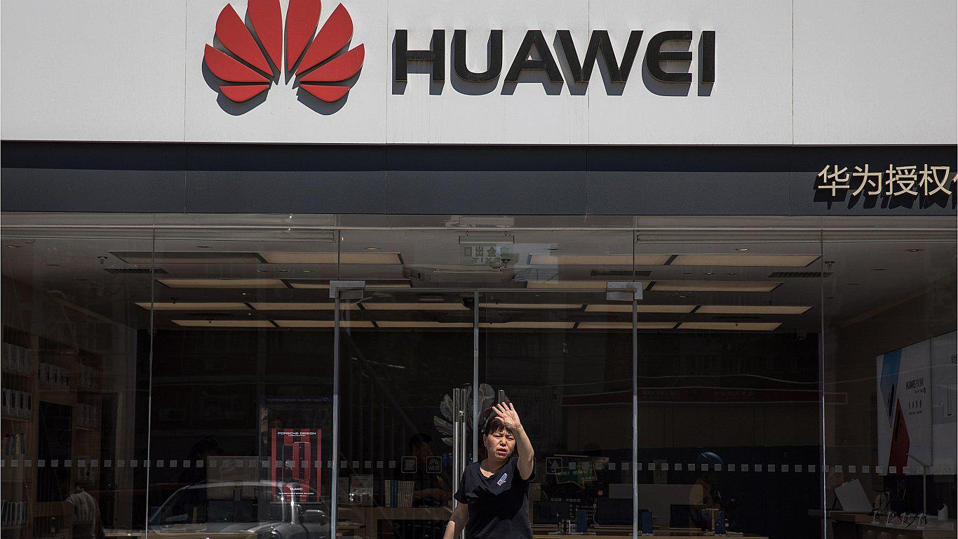 Efecto dominó: Operadores en Japón y el Reino Unido abandonan a Huawei