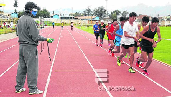 Pedro Kim inicia entrenamiento a atletas de élite 