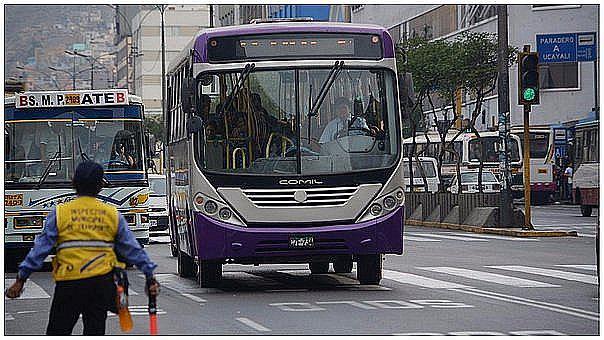 Desde el 18 de mayo usuarios del Corredor Morado pagarán pasajes con tarjeta