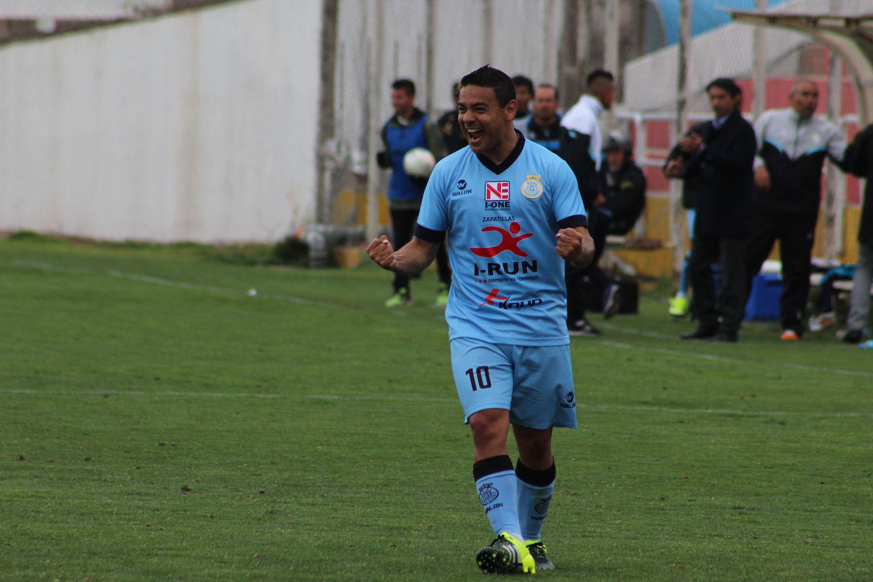 Real Garcilaso: "Chapu" Ramúa no se olvidó de su mamá y le dedicó golazo (VÍDEO)