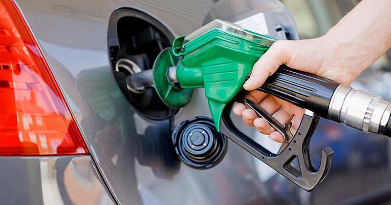 Precios referenciales de los combustibles retrocedieron por tercera semana