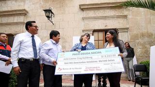 Declaran de interés nacional el pago de la deuda social a los profesores