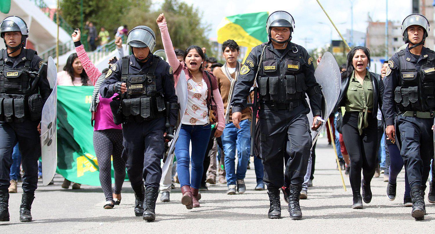Cusco: Tres universitarios detenidos en medio de protestas por alza de pasajes