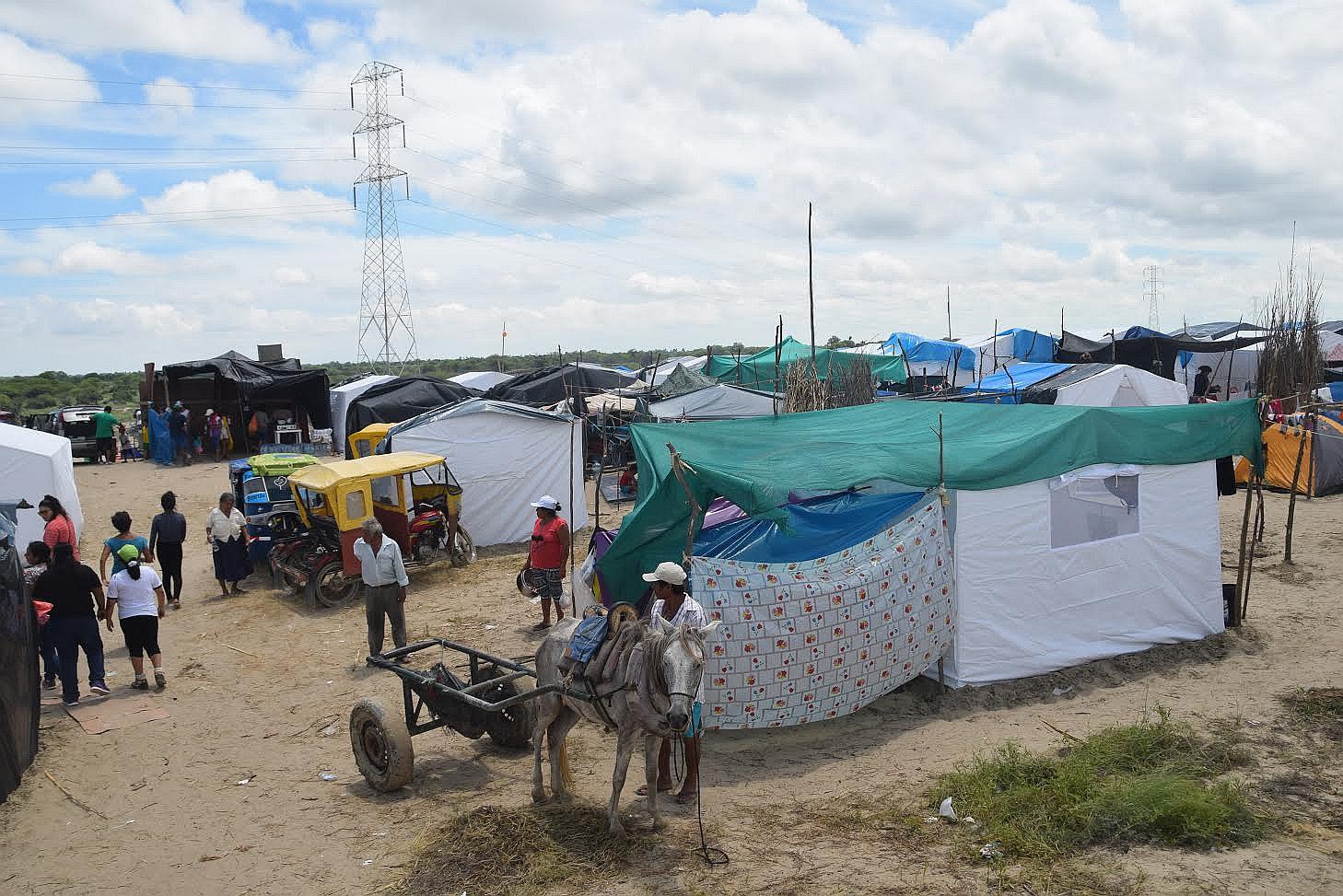 Piura: Los damnificados intervienen a un presunto asaltante