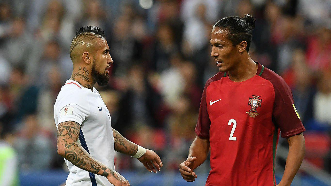 Copa Confederaciones: La dura entrada de Arturo Vidal contra un jugador portugués