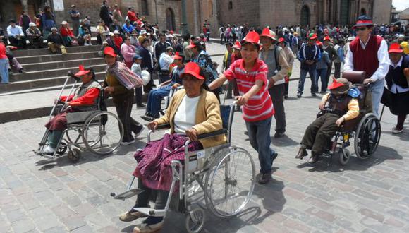​Personas con discapacidad severa tendrán pase libre en transporte público