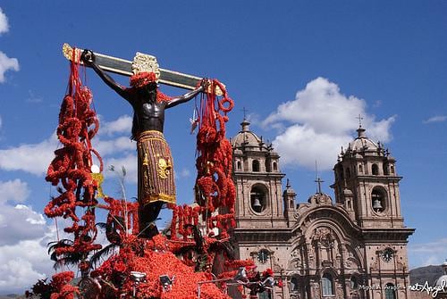 En Cusco comienzan celebraciones por el Señor de Los Temblores