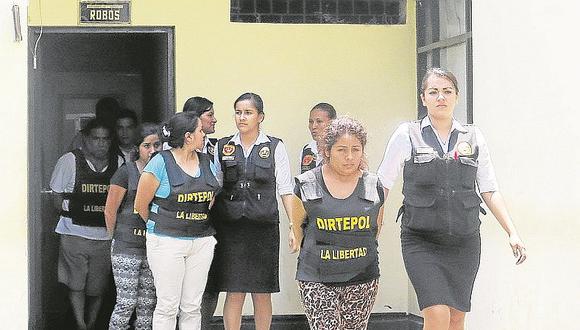 Trujillo: Allanan vivienda y detienen a un grupo de mujeres que se dedicaban a la venta de droga