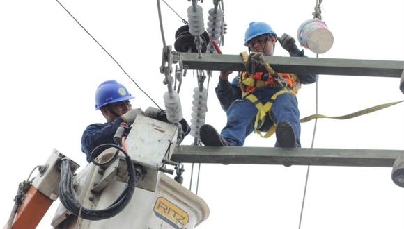 “Los cortes programados nos permiten evitar riesgos y asegurar la continuidad del suministro”, detalló Enel en un  comunicado. Foto: Andina