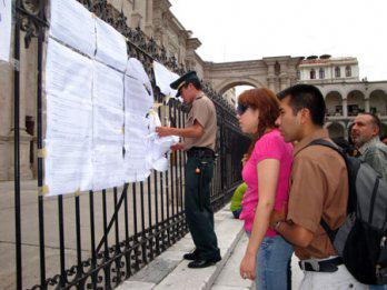 Aparecen críticas a docentes