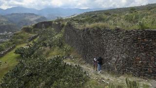 Ayacucho: Alertan que muro de complejo Wari se encuentra en riesgo de colapsar