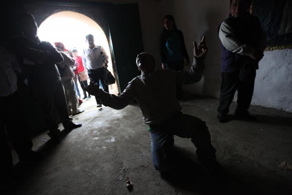 Así se vivió el Día de los Muertos en el cementerio de Nueva Esperanza (FOTOS)