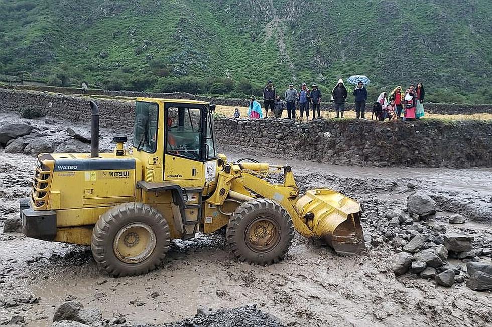​Baños termales de Luicho fue inundado en La Unión-Arequipa (FOTOS)
