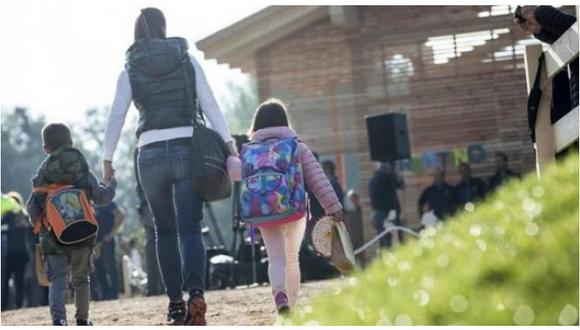 Terremoto en Italia:  Niños de Amatrice vuelven al colegio tras instalación de módulos