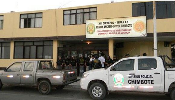 Chimbote: Allanan vivienda de dos presuntos testaferros de Rosa Olivares 