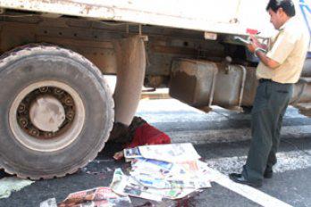 Un camión aplasta
 a niño en Santa Rita