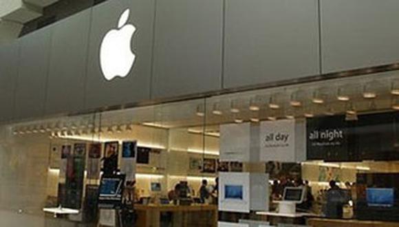 Acciones de Apple bajan pese a récord de ventas de Iphone