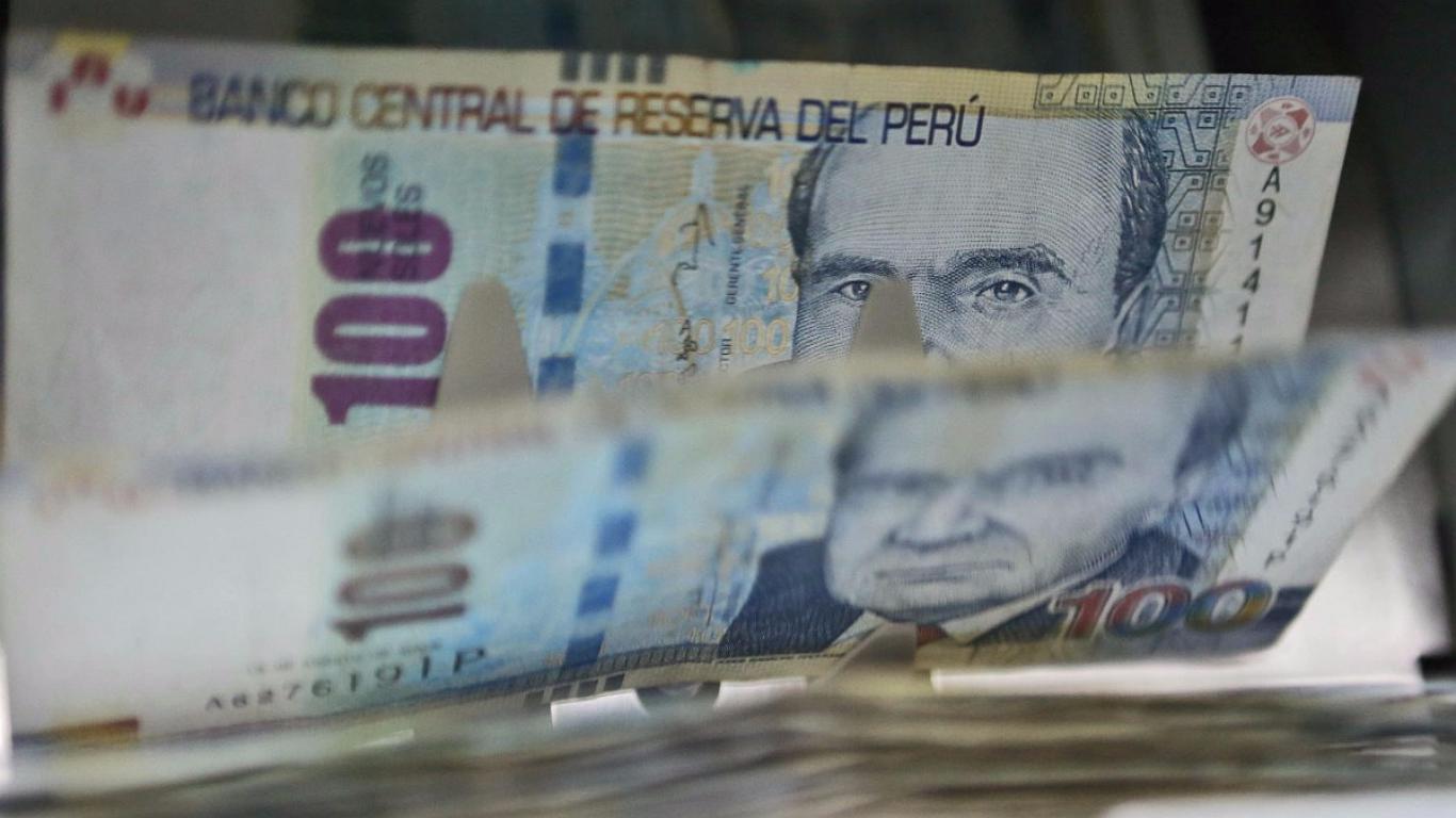 BCR presenta billetes de 10 y 100 soles con nueva marca de seguridad (VIDEO)