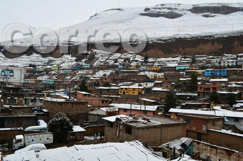 La Oroya amanece con nieve y con 2 grados bajo cero (FOTOS)