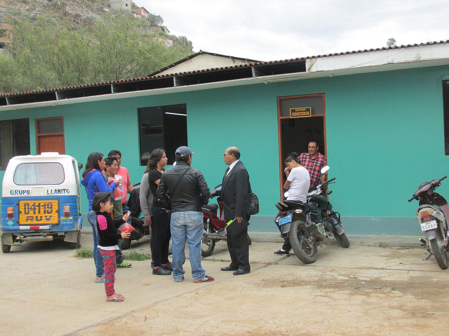 ​Con machete amenazan de muerte a dirigente de organización de Llicua