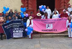 Campaña contra el cérvix y el VPH en Huancavelica