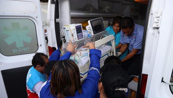 Trasladan a recién nacida por vía aérea desde Tumbes hasta Lima 