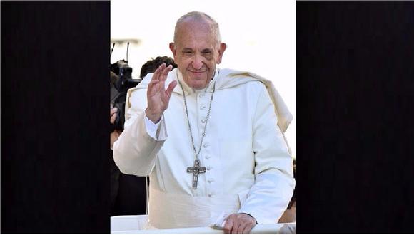 Acusan al Papa Francisco de difundir 7 "herejías" en su exhortación sobre la familia