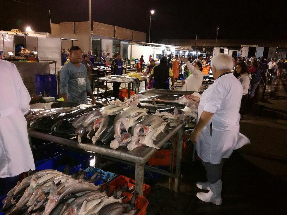 Trujillo: Retiran pescado en mal estado de terminal pesquero 