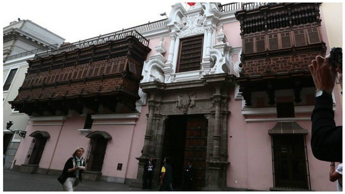 Ascienden a director de Protocolo de Palacio de Gobierno