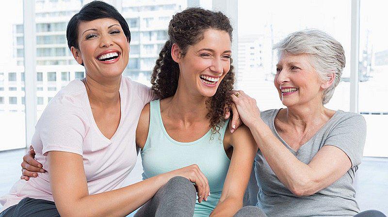 Tener actitud positiva reduce el riesgo de cáncer en mujeres, según estudio