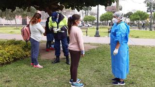 Trasladan a albergue a madre e hija que pernoctaban en Parque Universitario (FOTOS)