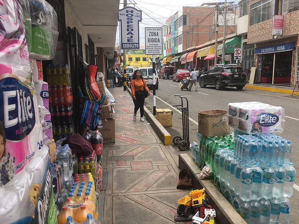 Zona rígida en la calle Uruguay es letra muerta (Fotos)