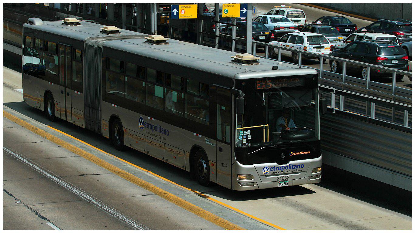 Metropolitano: Instalarán dos desembarcos más en una estación 