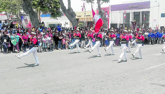 Paracas celebró el aniversario de Miguel Grau y la Marina de Guerra del Perú