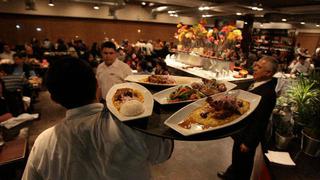 Fase 4 de reactivación económica podría iniciar el 1 de octubre y se evalúa ampliar aforo de restaurantes