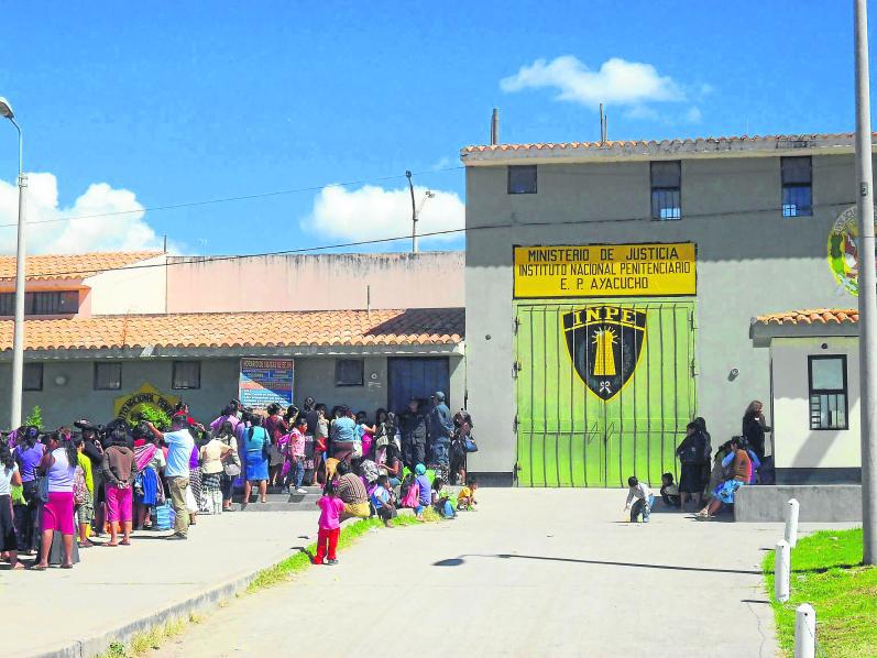 Juez dicta prisión preventiva para Policía acusado por robo de vehículo