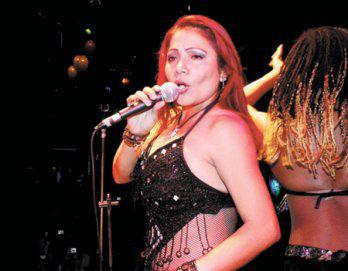 Cumbiambera Marisol de queda sin su vestuario