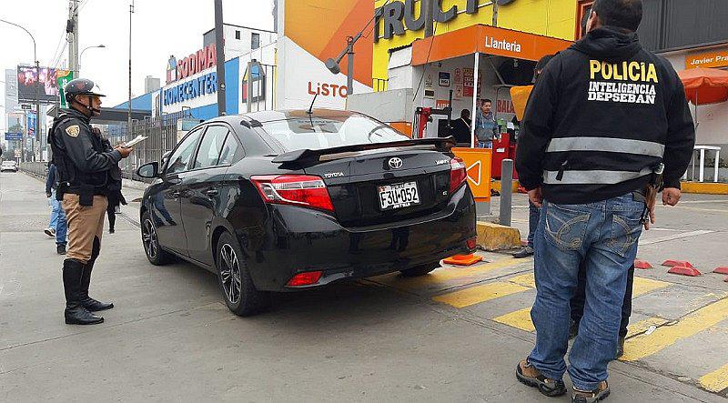 Captan persecución a uno de los secuestradores de universitaria en La Molina (VIDEO)