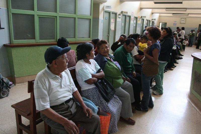 Emilio Lastarrea es el nuevo director del hospital Honorio Delgado