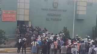 Manifestantes intentaron quemar comisaría El Triunfo en La Joya | Las Imperdibles de Correo