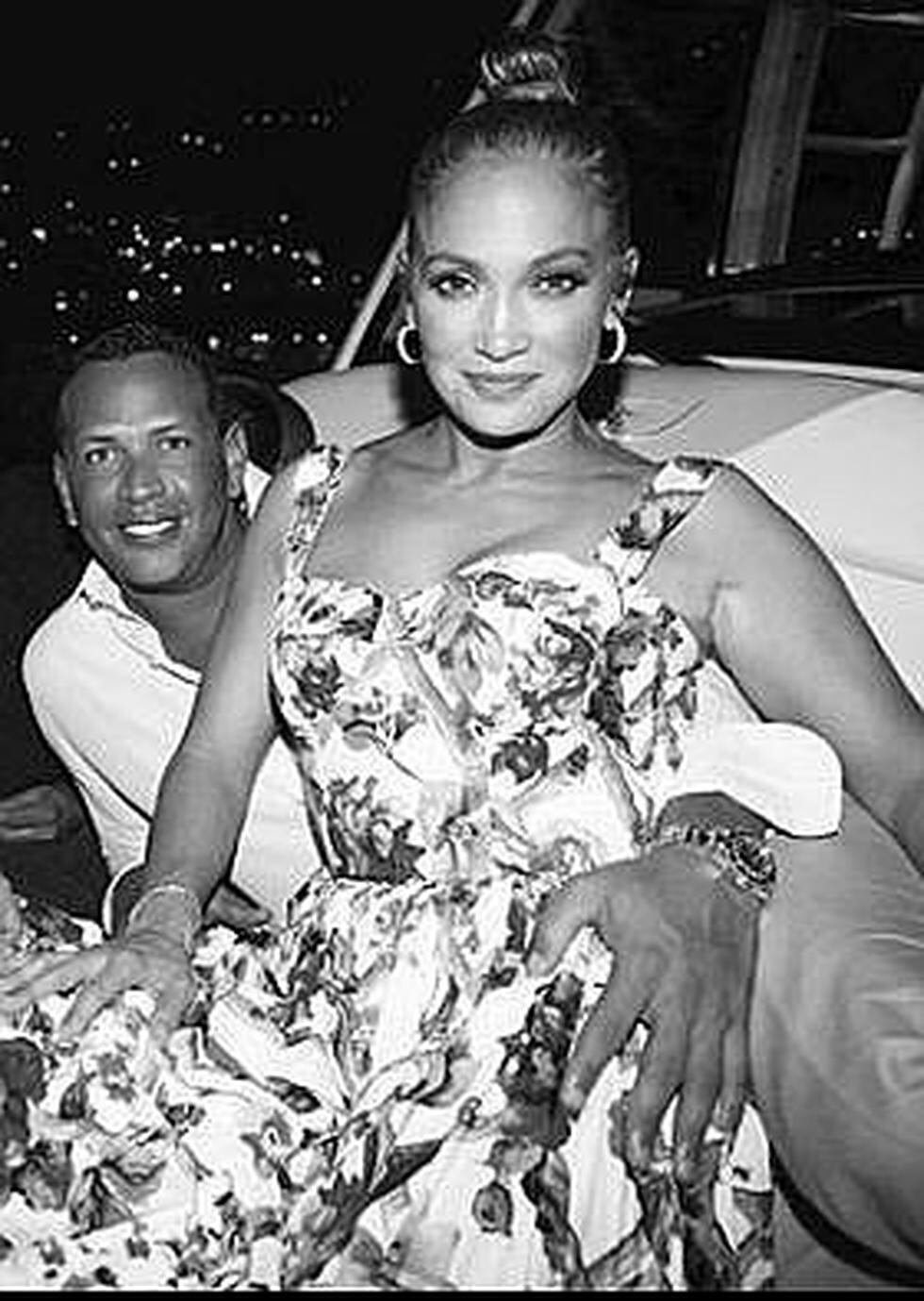 Jennifer López y Álex Rodríguez disfrutan de sus vacaciones de Italia (FOTOS)