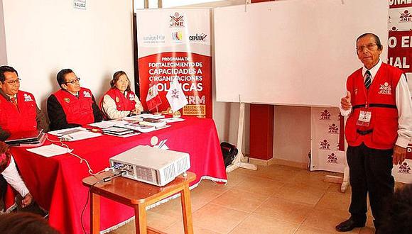 Ponen en suspenso a nueve candidaturas al Gobierno Regional de Puno 
