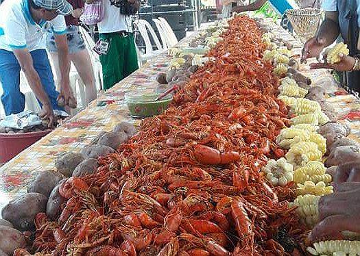 Preparan mil 700 kilos de camarón en tradicional capisca en Camaná