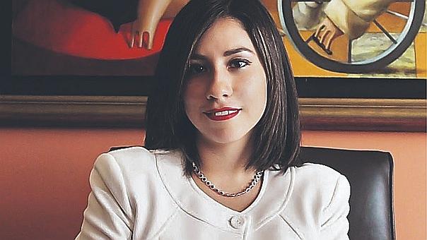 Lesly Shica: Miembros de Comisión Permanente que buscan reelección deben pedir licencia