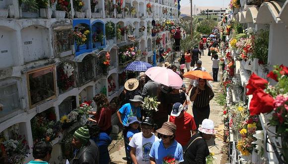 Todos Los Santos: Se incrementan las visitas a Cementerio General de Tacna