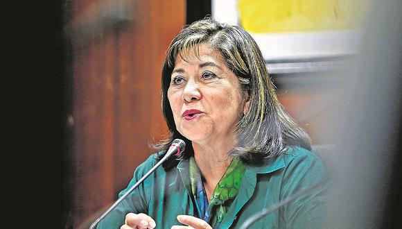 Martha Chávez: "PPK ganó con graves intromisiones de este gobierno"