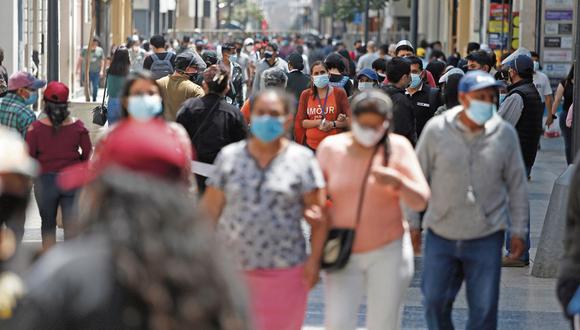 El número de personas con coronavirus a nivel nacional sigue en aumento. (Foto: Jorge Cerdán | GEC)